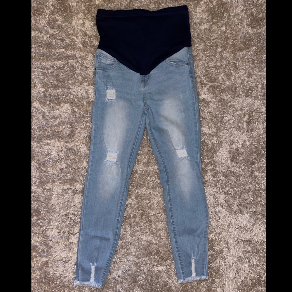 Women’s maternity PINK BLUSH distressed skinny jeans size 29 great condition